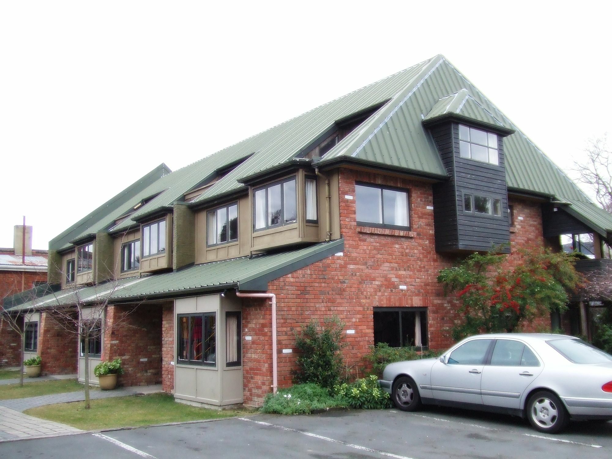Woodlands Motels And Apartments Dunedin Exterior photo